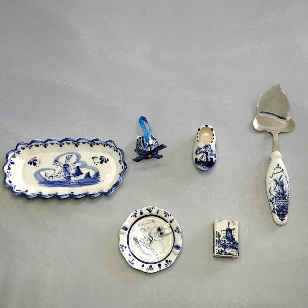 Dellft blue pottery Set of 6  hand painted Holland